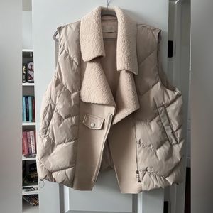NWOT | Oversized Beige Women’s Vest | US L - XL
